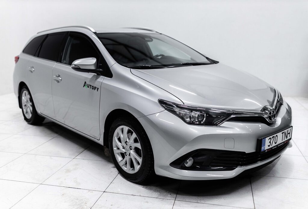 Rentida Toyota Auris Facelift 2018 Tallinnas